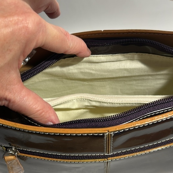 Tosca vintage handbag purple. NWT.  Purple, beige, shoulder bag, purse. - Picture 9 of 16